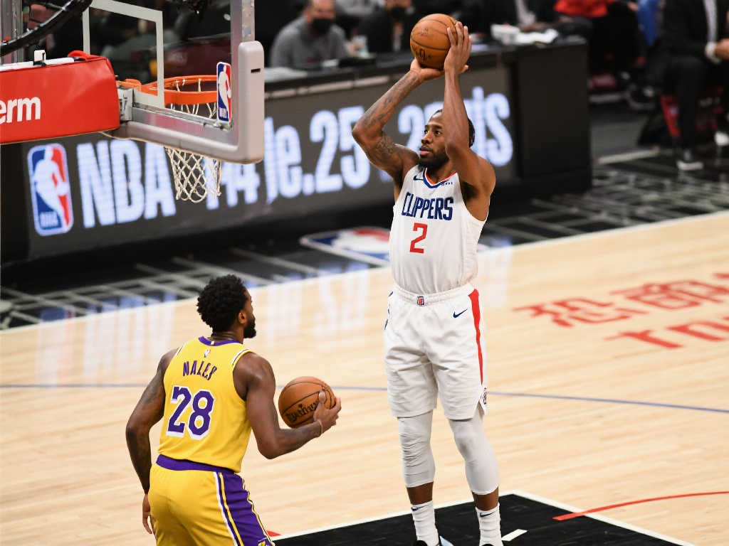 依賴三分失 依賴三分失